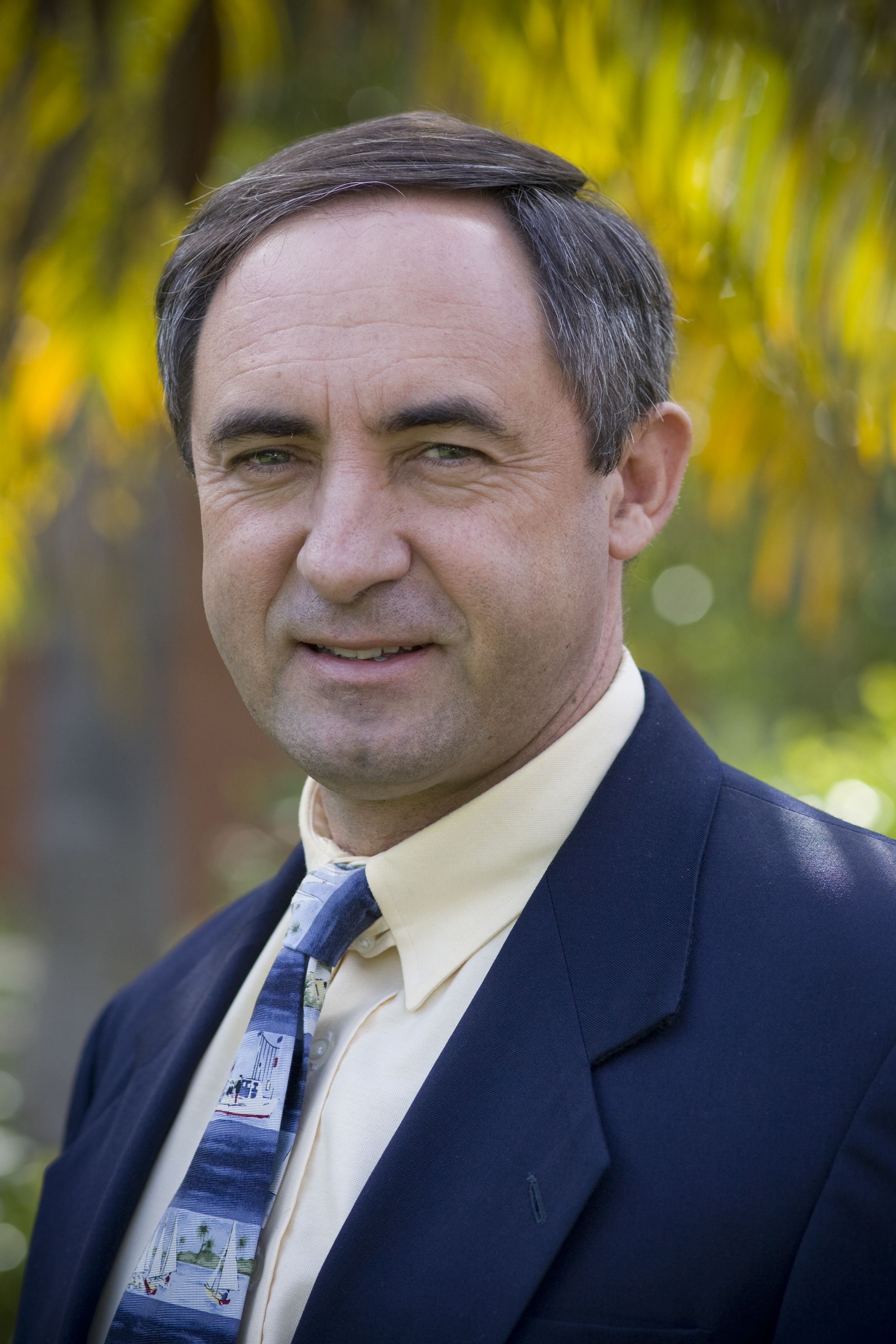 Bruce Gillies, Psy.D. INTERNATIONAL BUSINESS SCHOOL AUSTRIA